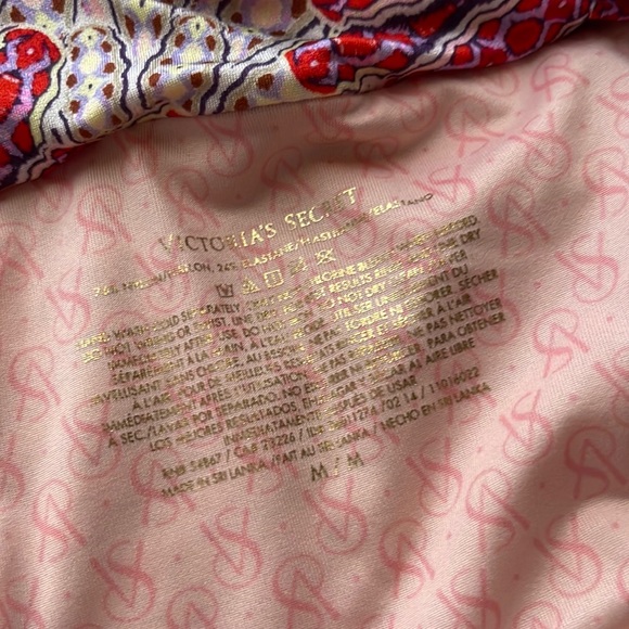 32B Vs Victoria’s Secret Bombshell /Miraculous Bikini swimsuit bathingsuit 2pc - Picture 15 of 16